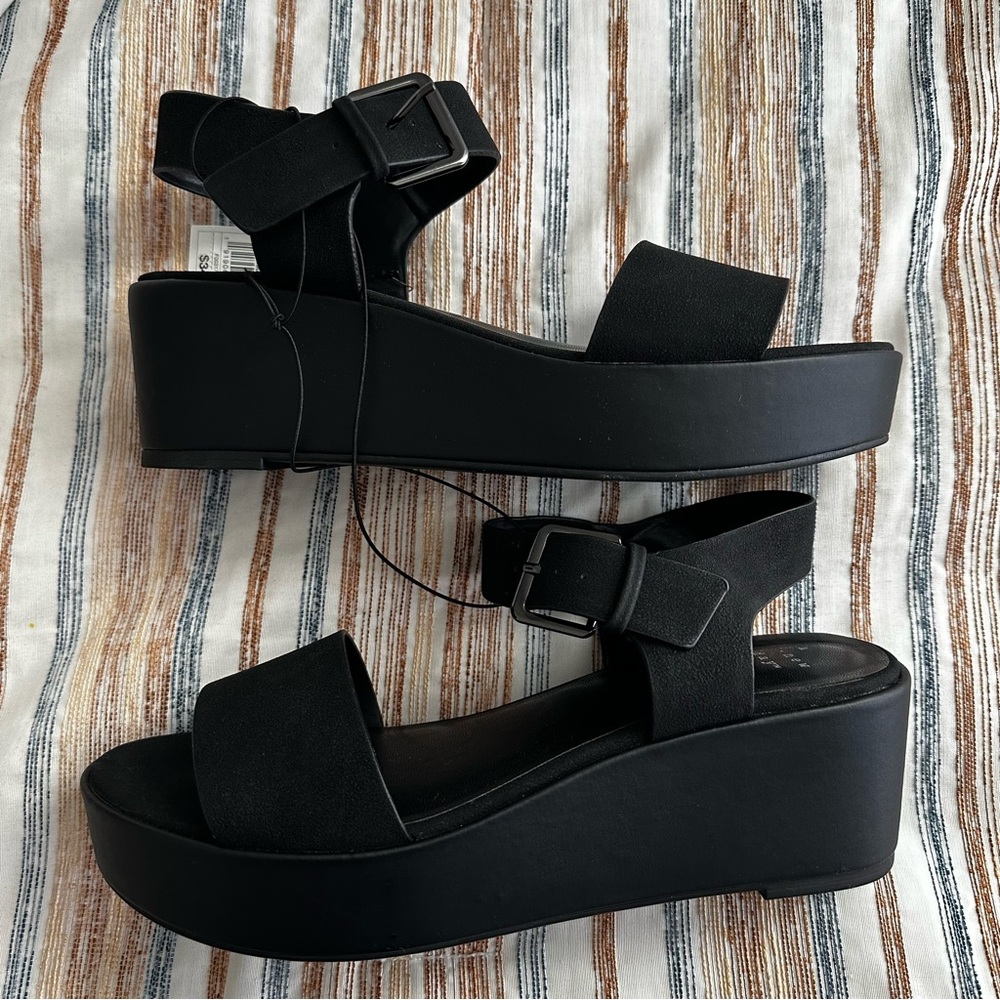 A New Day Platform Sandals Black